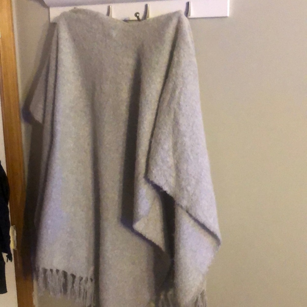 Overcoat - Picture 3 of 4